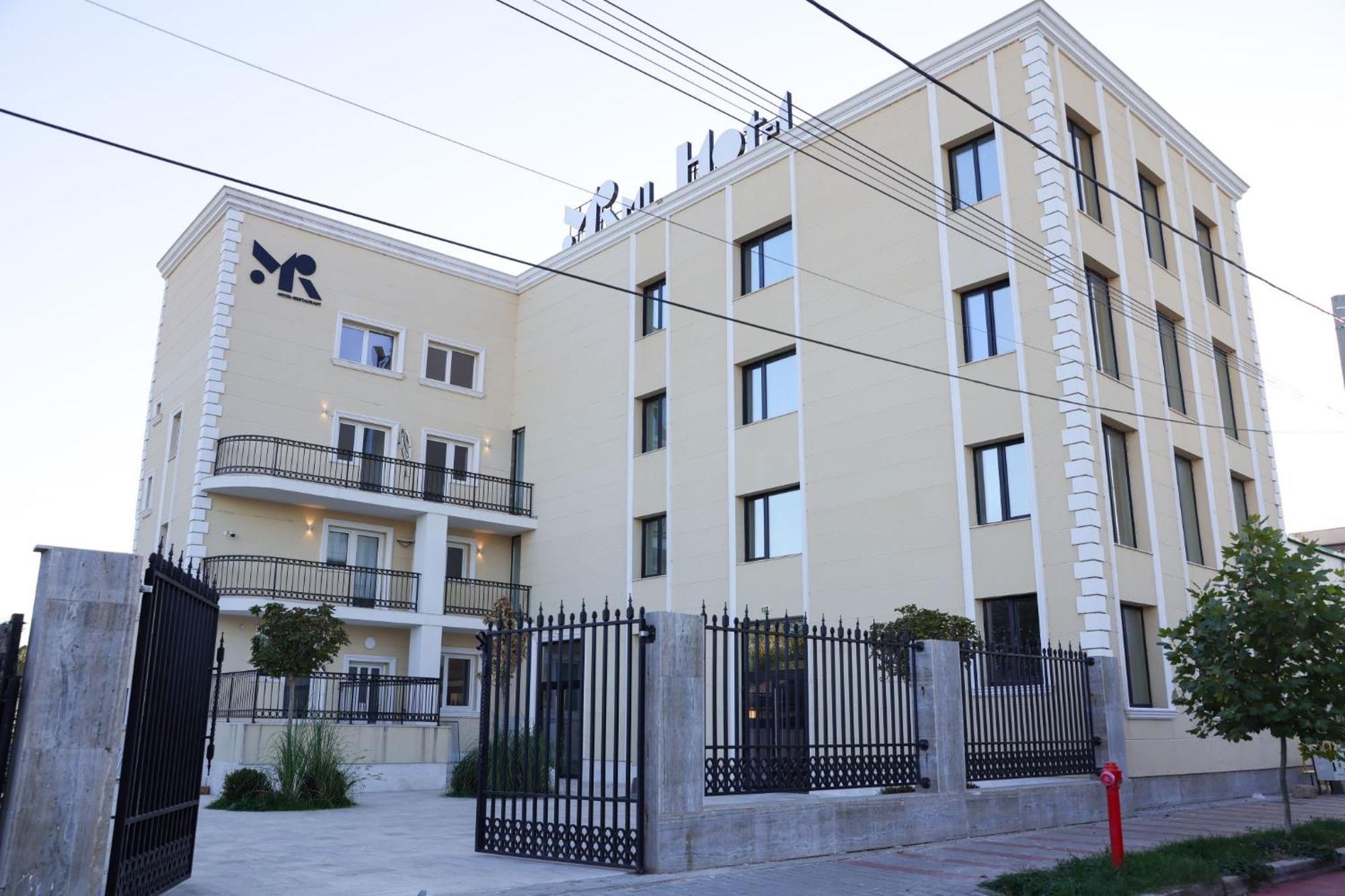 Mimi Hotel Corabia Екстериор снимка